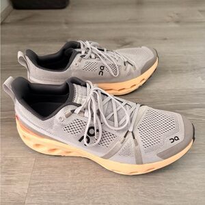 On Running Light Gray and Peach Sneakers